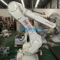 Kawasaki RS020N ha utilizzato il robot per saldatura automatico di asse del braccio 6 del robot