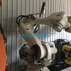 Braccio del robot di CNC di asse del robot IRB4400 6 di ABB utilizzato seconda mano per pittura
