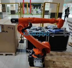 KR20 R1810 ha utilizzato il robot di Kuka con KRC4 il regolatore And Teach Pendent