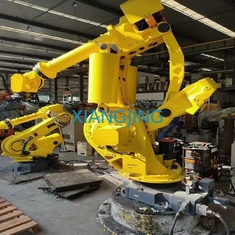 Il robot utilizzato industriale di Fannuc R-2000ic/210F Fanuc con il Governo di controllo insegna al pendente