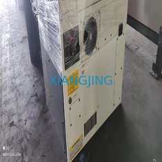 R-2000iC/210F Fanuc ha utilizzato i robot industriali con R-30iB più il Governo insegna al pendente