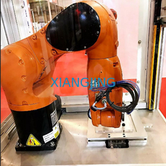 Il trattamento industriale ha usato il Kr 6 R900-2 del robot di Kuka con il sistema della visione della HK della pinza di presa