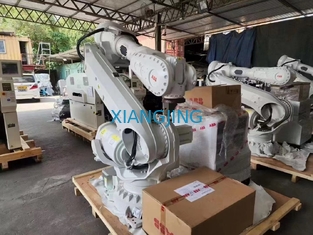 6700-205/2.8 l'industriale ha usato il carico utile del robot 205kg di ABB con il Governo insegna al pendente
