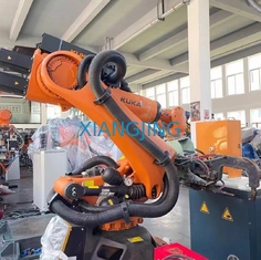 KR20 R1810 ha utilizzato il robot di Kuka con KRC4 il regolatore And Teach Pendent