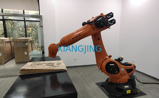 Braccio EXTRA del robot della seconda mano di KUKA KR210 R3300 per il taglio