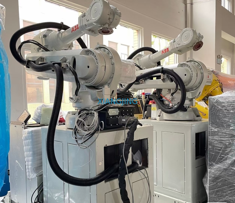 L'asse usato del braccio IRB4600 6 del robot ha utilizzato il braccio del robot di ABB per la scelta ed il posto