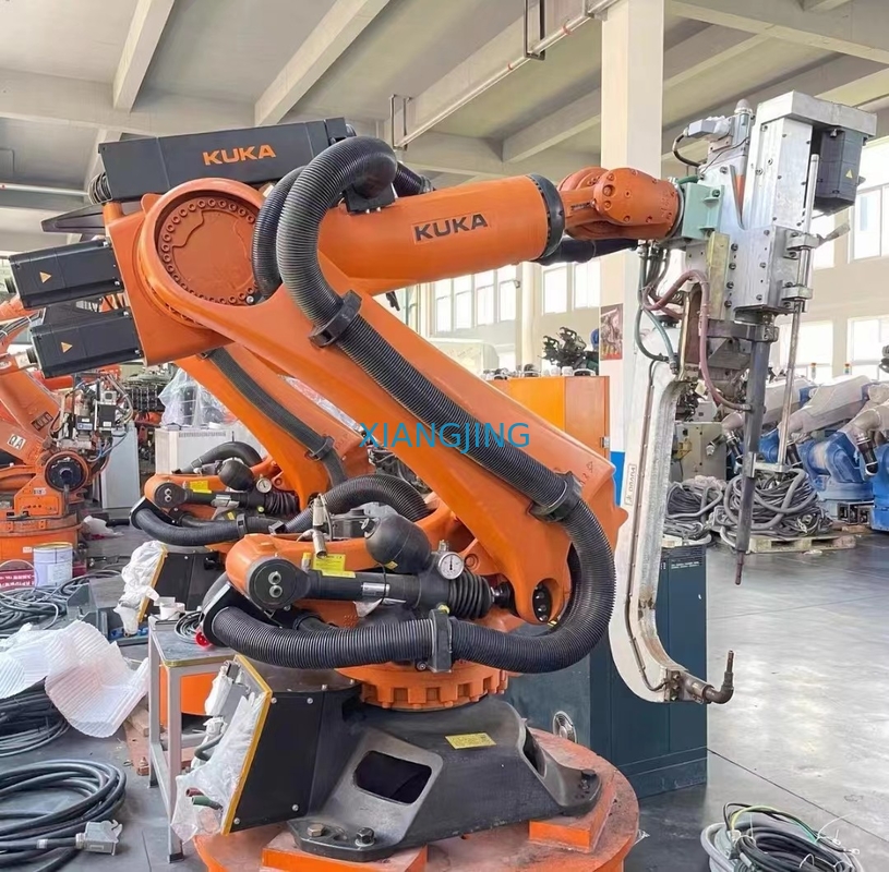 L'asse 6 ha utilizzato il braccio del robot R600 del Kr 4 di KUKA Agilus per il trattamento del robot